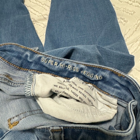American Eagle Jegging - Picture 3 of 4